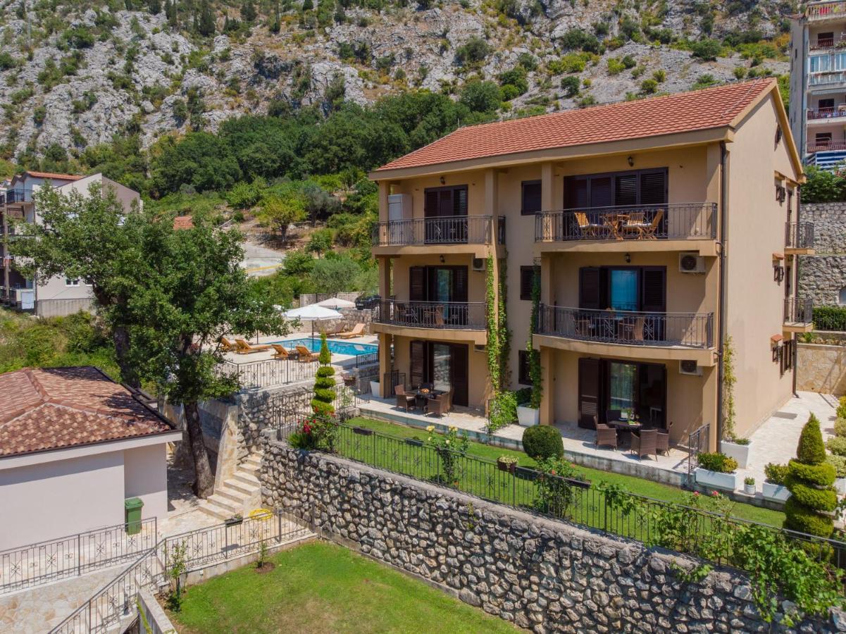 Kotor Sunset Apartments Bagian luar foto